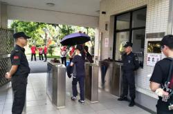 怎么治物业保安(物业保安遇到业主投诉如何处理)